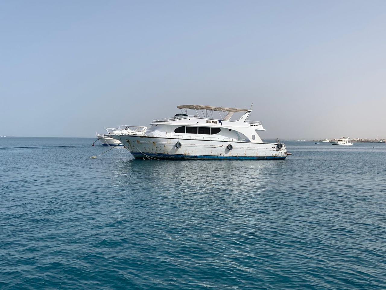 مراكب للرحلات مراكب للرحلات