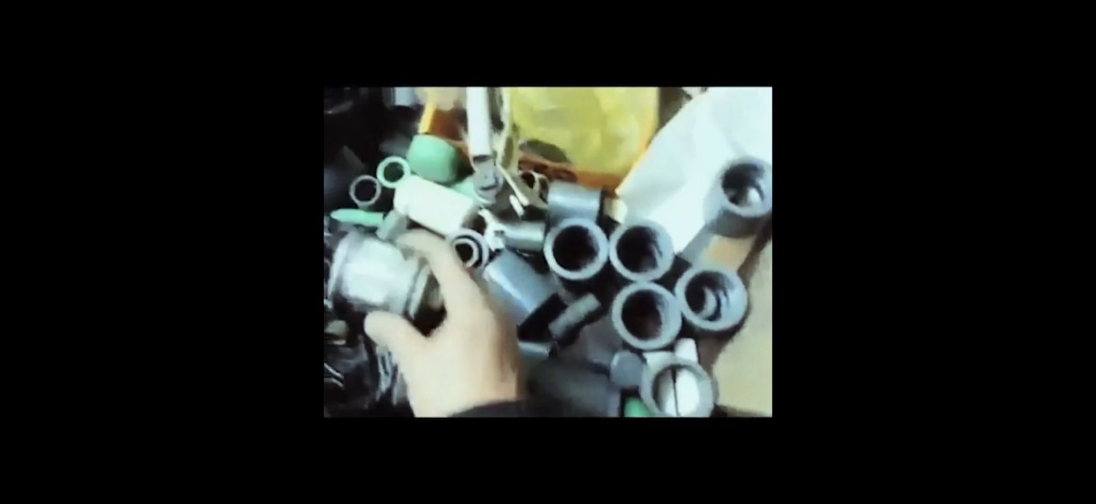 مسلسل رأس الأفعى  (1)