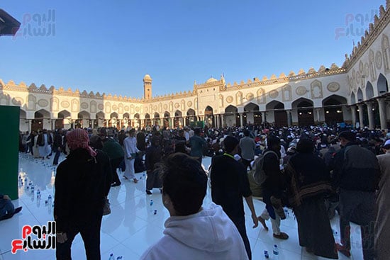 جانب من إفطار الصائمين