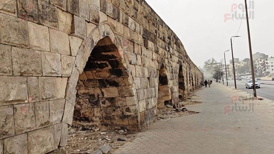 سور-مجرى-العيون