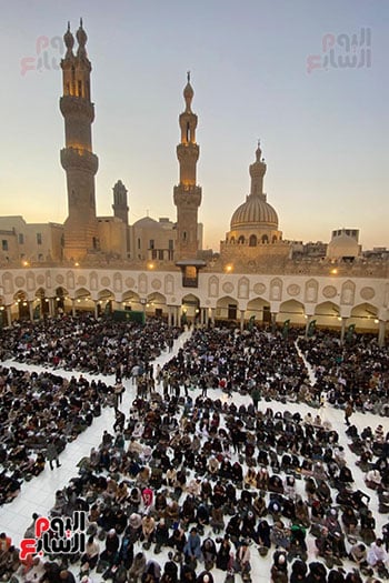 رواد مسجد الجامع الأزهر رواد مسجد الجامع الأزهر