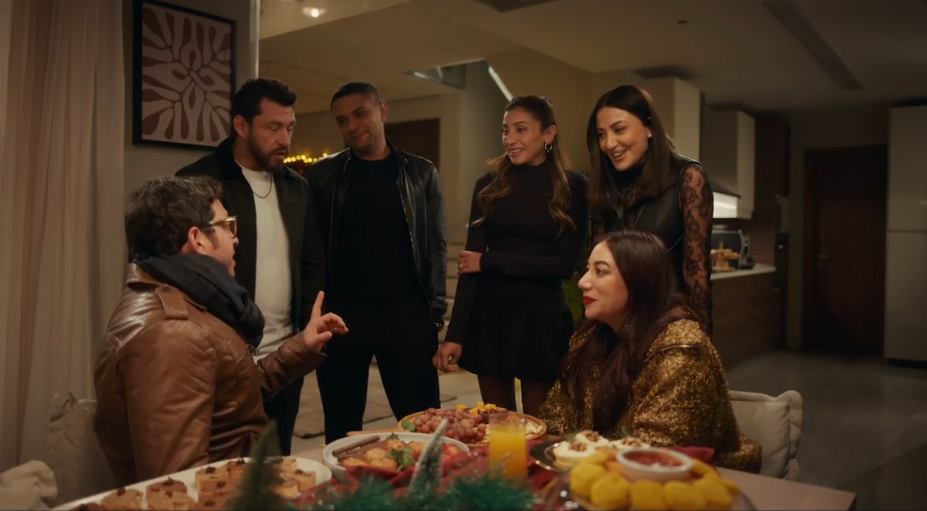 نور مع اصدقاء حسن سويلم