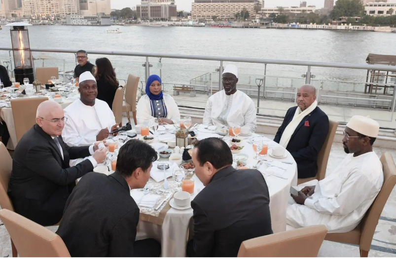 جانب من حفل السفارة