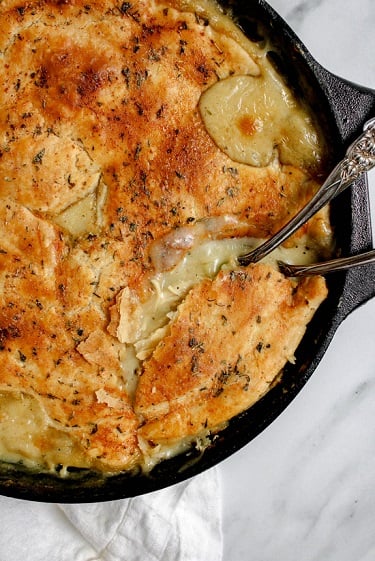 طريقة عمل فطيرة الطاسة طريقة عمل فطيرة الطاسة