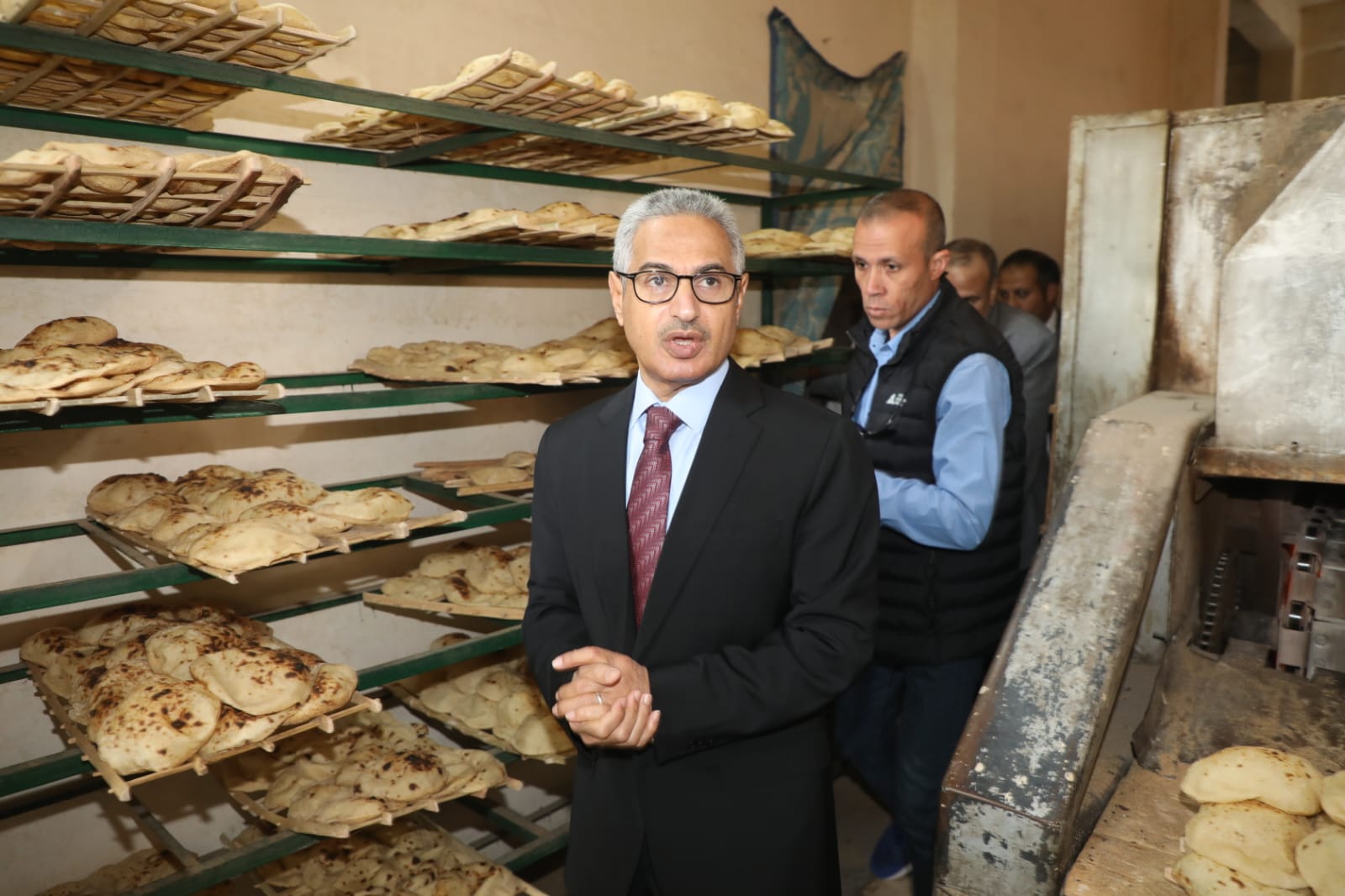 جولة محافظ بنى سويف على المخابز