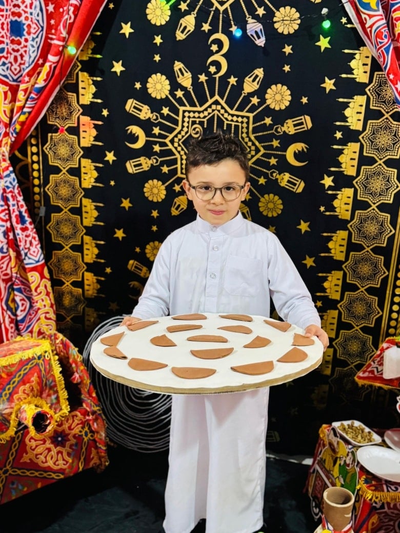 تقديم القطايف