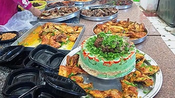 تنوع المأكولات في مائدة الرحمن ببيلا (2)