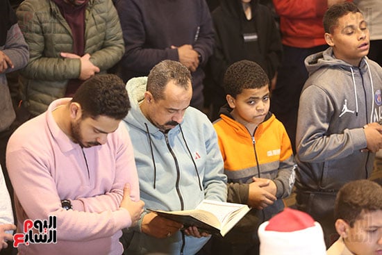 قراءه القراءن فى الصلاه قراءه القراءن فى الصلاه