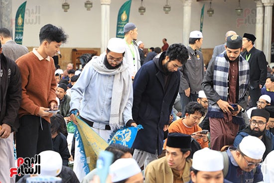 الاستعداد للجلوس