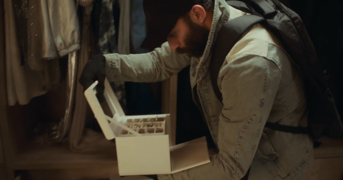 سرقة منزل نور ابو الفتوح