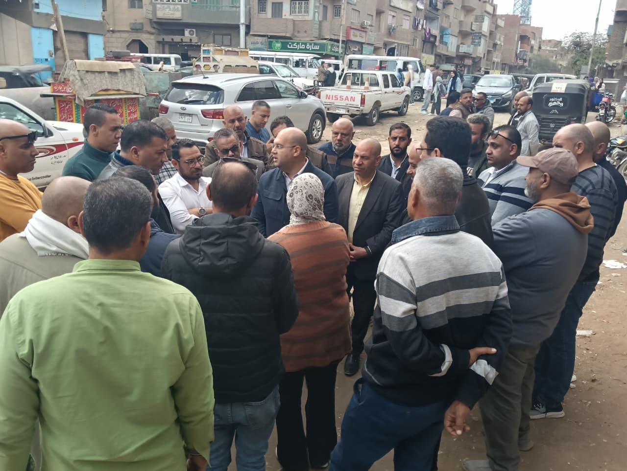 جولة لنائب محافظ الجيزة فى أبو النمرس وعزبة مدكور لمتابعة مستوى الخدمات المقدمة (8)