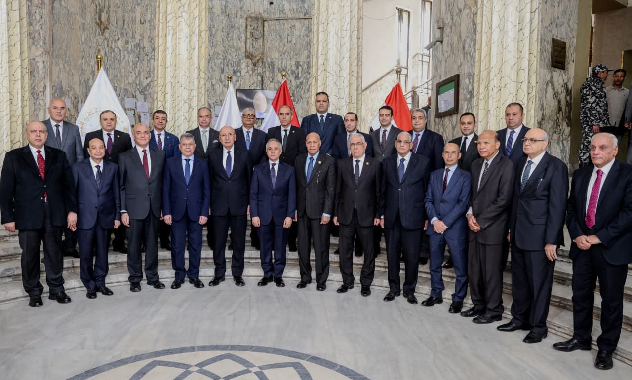 b42c8625-f0c8-415c-97ec-beb3c6a16e54 b42c8625-f0c8-415c-97ec-beb3c6a16e54