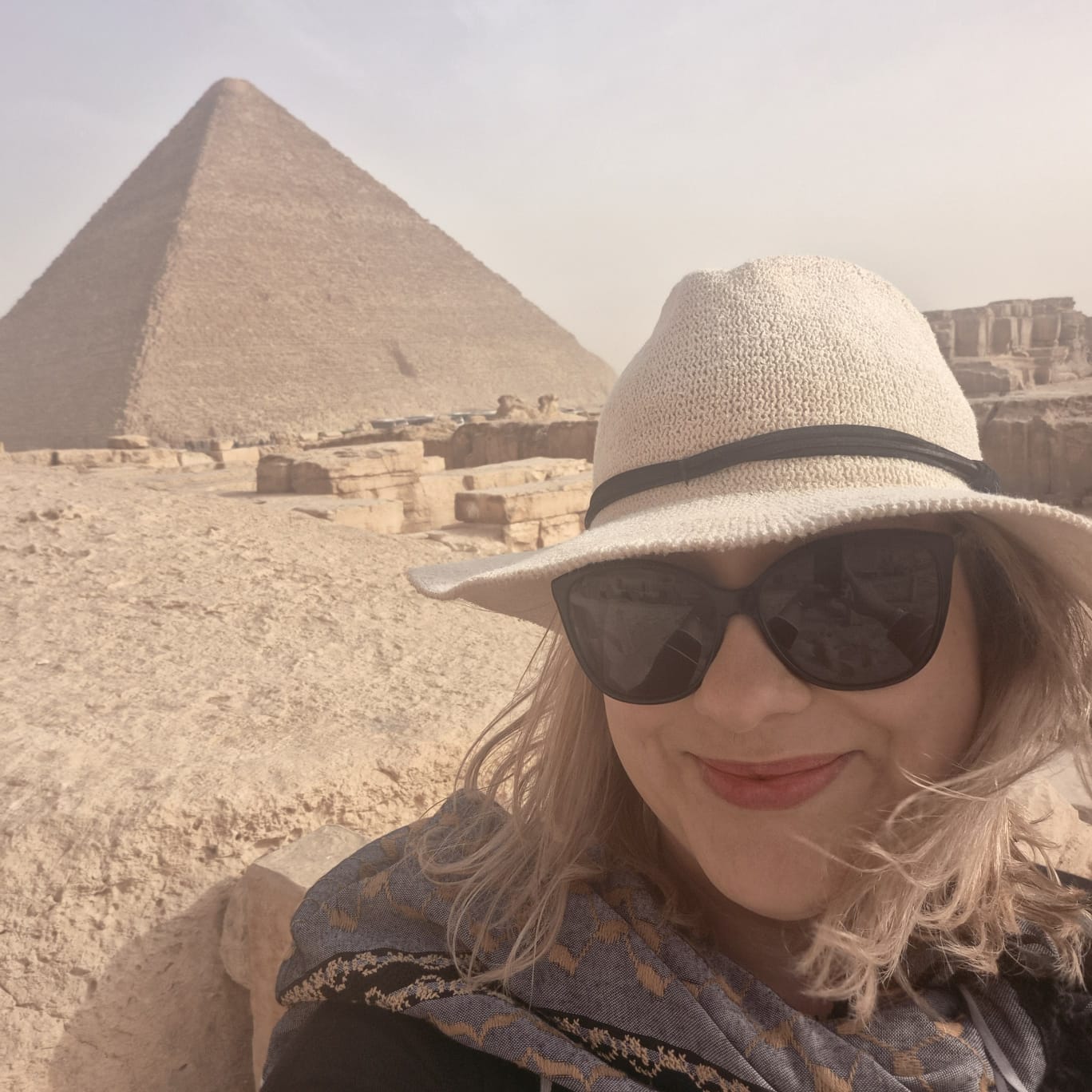 نائبة السفير الأسترالى نيكول كوبر فى مصر