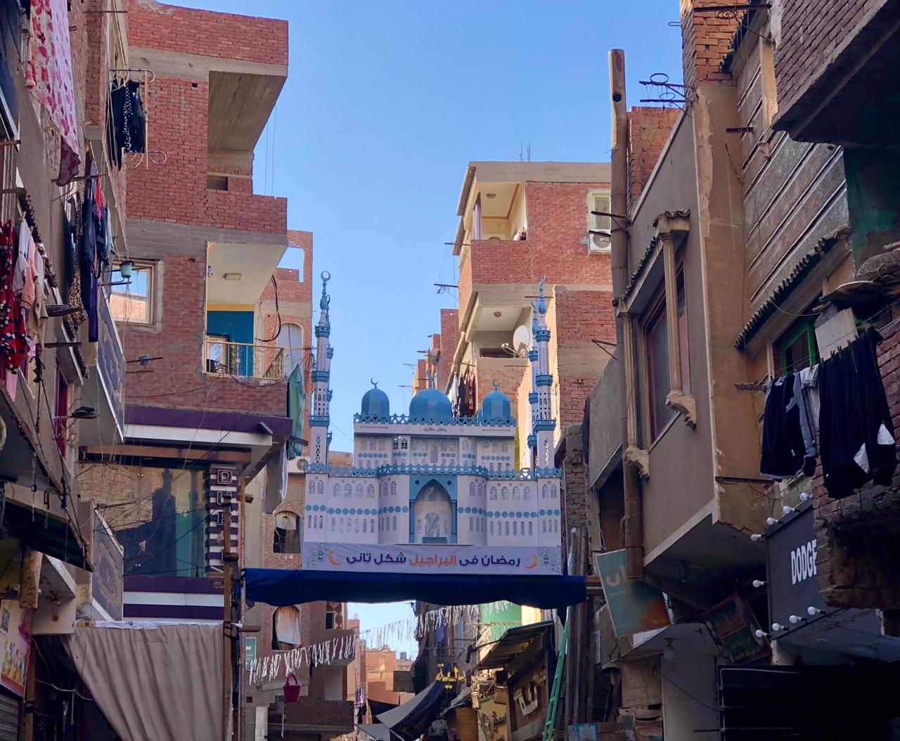 تصميم مجسم لمسجد في قرية البراجيل