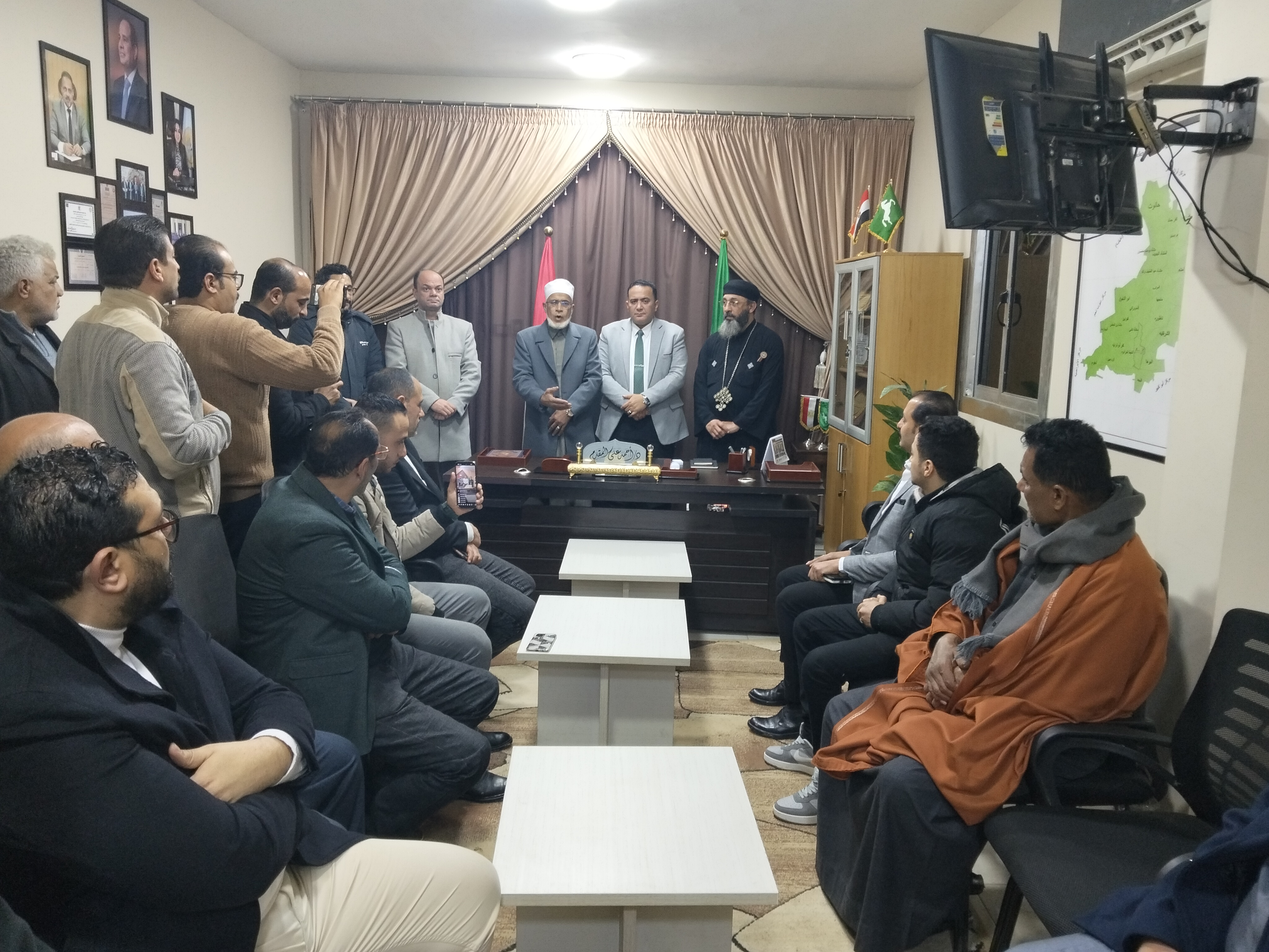 عقب الافتتاح  (1)