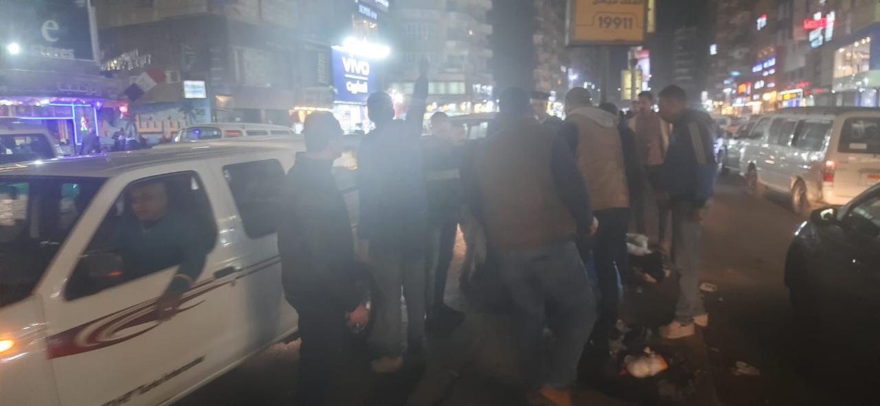 هيئة النظافة والتجميل تشن جملة مكبرة على الفريزة والنباشين فى حى الهرم (5)