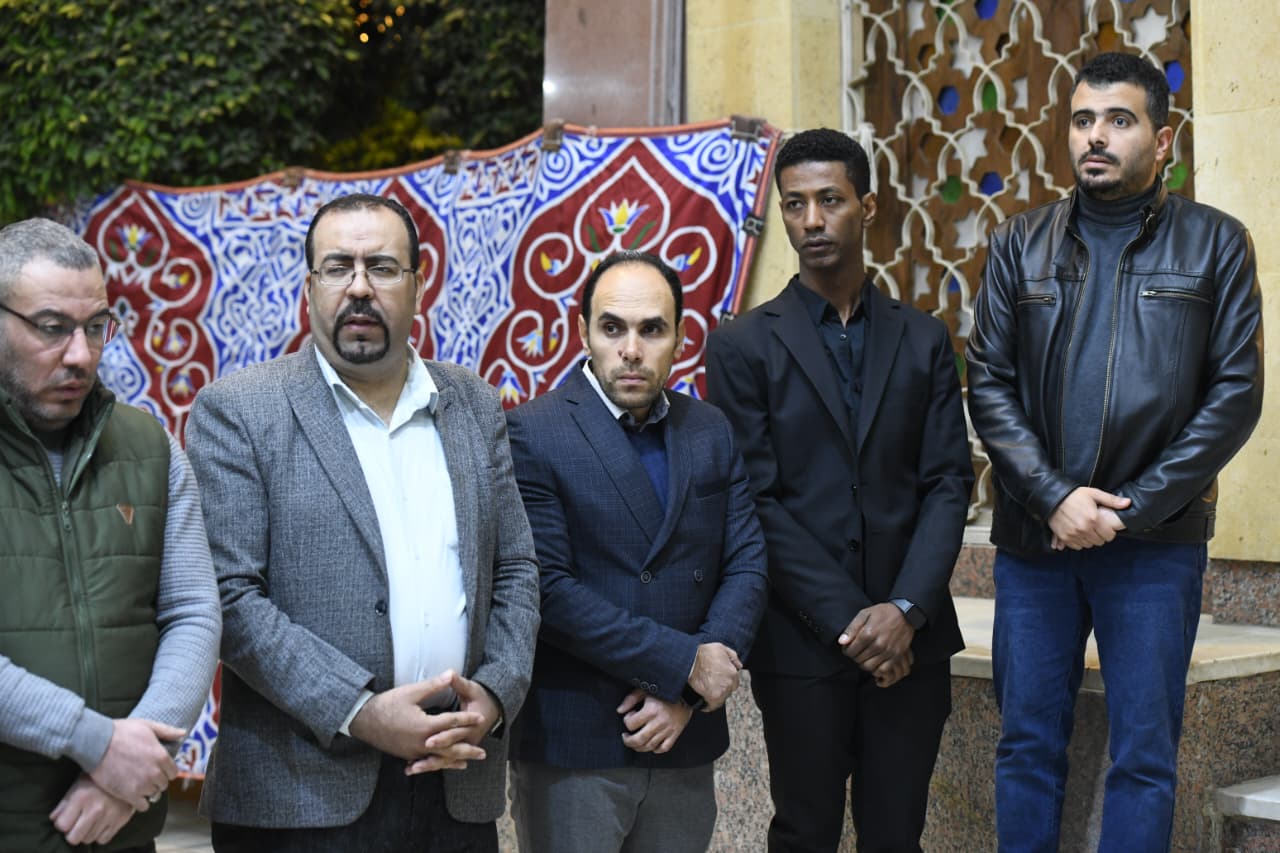 أسرة تحرير اليوم السابع تستقبل العزاء