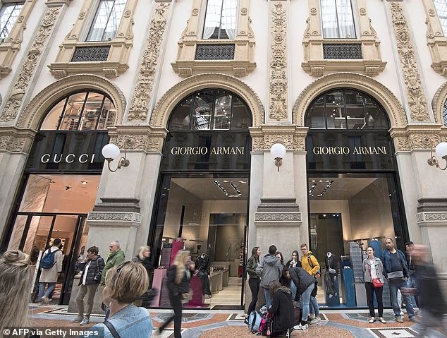 صناعة الازياء في ايطاليا