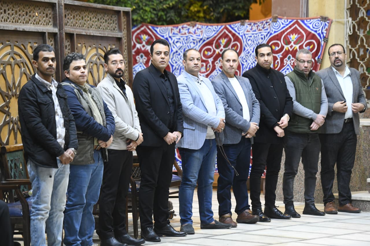 جانب من تلقى أسرة تحرير اليوم السابع العزاء