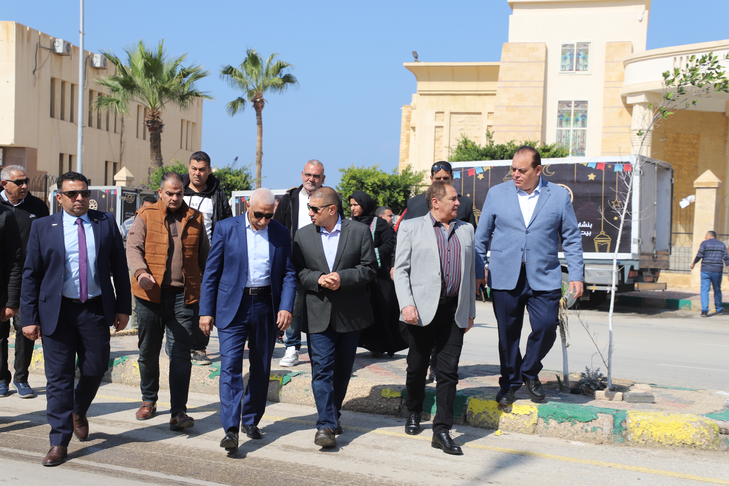 متابعة مكثفة من المسئولين 