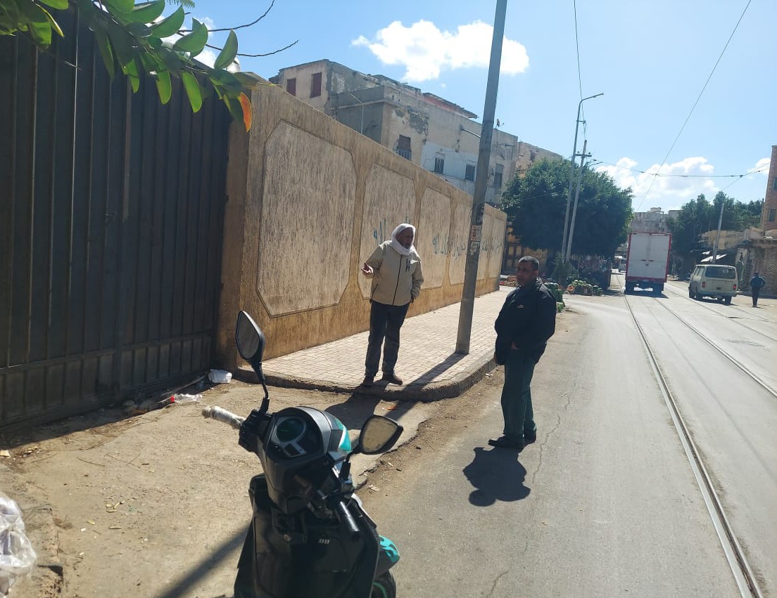 رفع الاشغالات من أمام منطقة صهريج الباب الأخضر بالإسكندرية