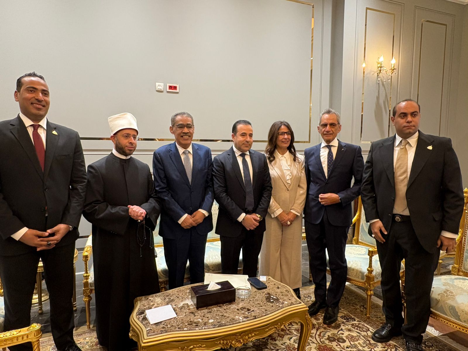 42d92543-f319-49c7-af1c-b3307879d315