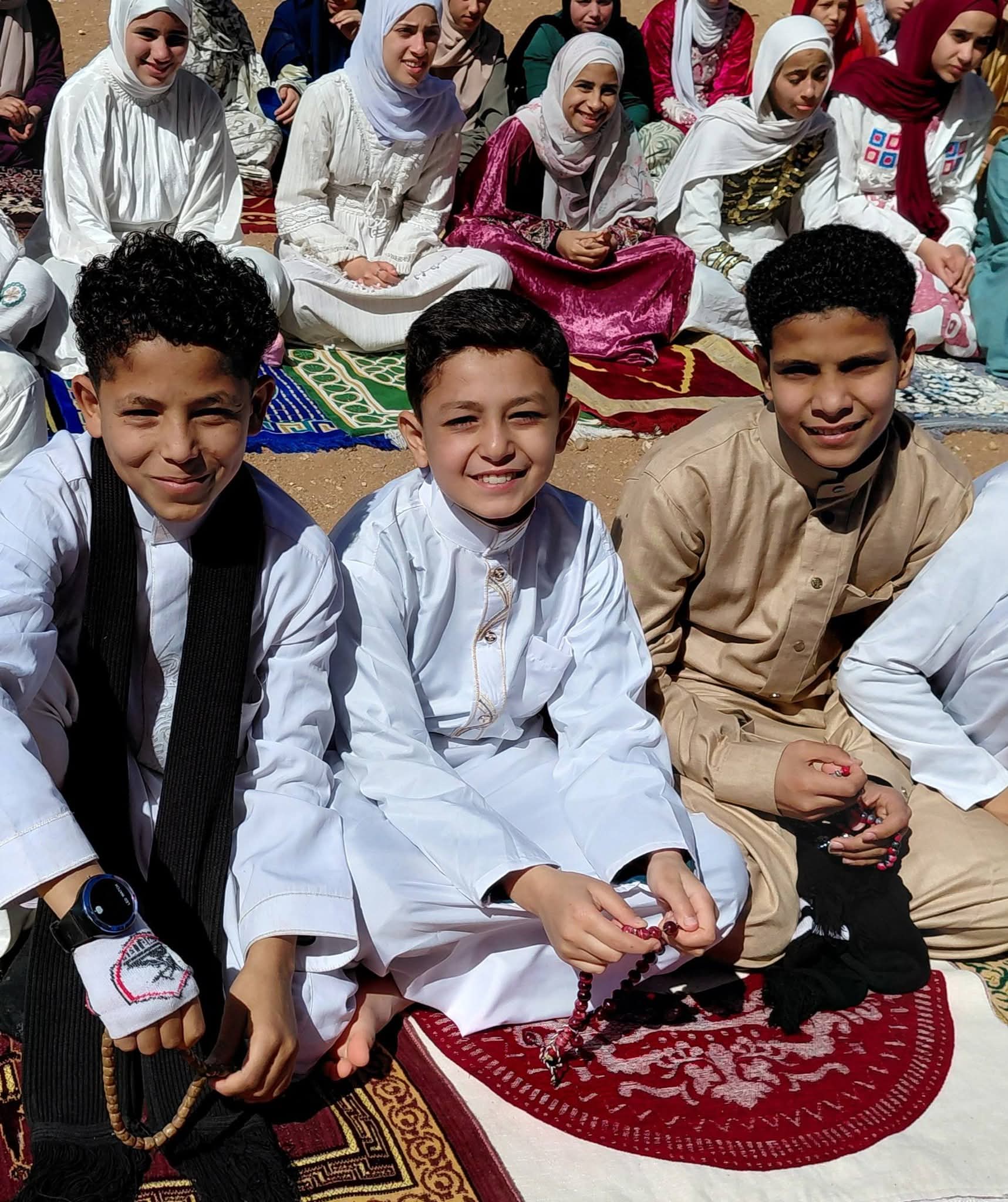 3مدرسة الشهيد مصطفى منصور تحتفل بشهر رمضان المبارك (4)