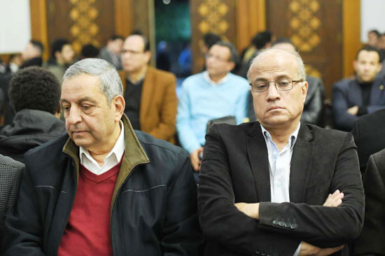 الكاتب الصحفى حسين الزناتى عضو مجلس نقابة الصحفيين والكاتب الصحفى يحيى قلاش نقيب الصحفيين الأسبق