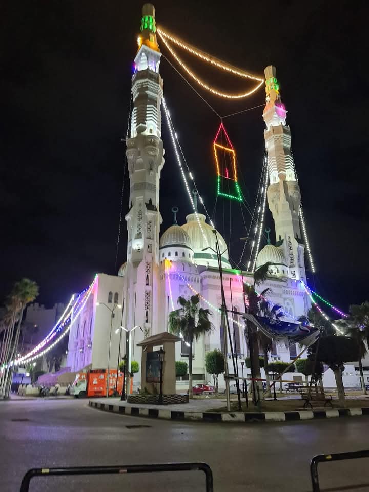 فانوس في المجمع