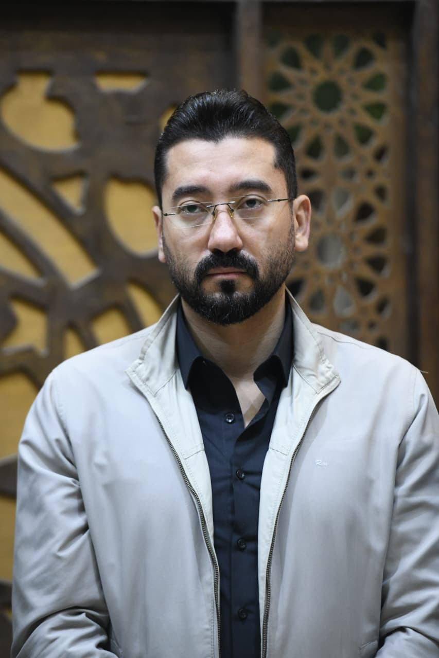 الزميل محمد خطاب يقدم واجب العزاء