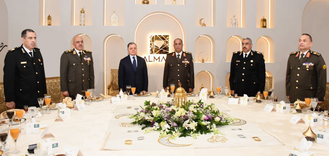 ef8967cb-ae8e-40b0-bc8f-f3829f7a35d0