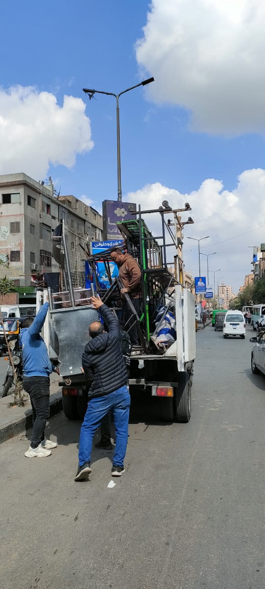 رفع 150 حالة إشغال خلال حملة بشوارع إمبابة (1)