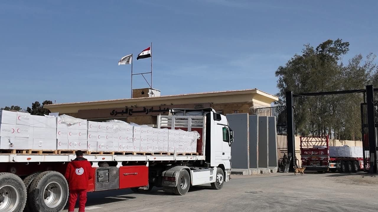 مد غزة بـ 5600  طن مساعدات