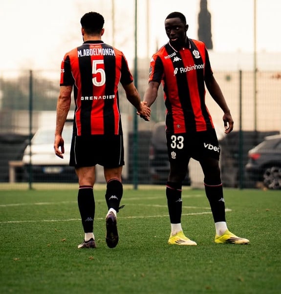 محمد عبد المنعم يعود لمنافسة نيس (1)