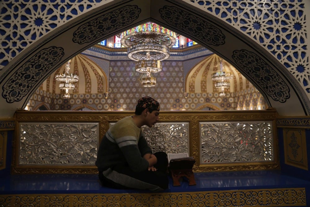 المسلمون يحيون تقاليد رمضان في سريناغار (3)