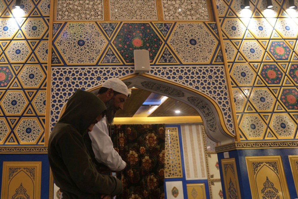 المسلمون يحيون تقاليد رمضان في سريناغار (4)