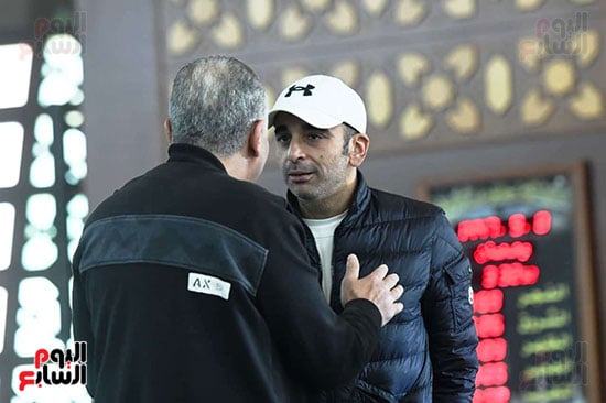 جنازة والد مى عمر بحضور نجوم الفن جنازة والد مى عمر بحضور نجوم الفن