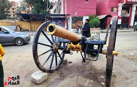 المدفع-وصل-للأقصر-بعهد-الخديوي-إسماعيل-وسمى-بمدفع-الحاجة-فاطمة المدفع-وصل-للأقصر-بعهد-الخديوي-إسماعيل-وسمى-بمدفع-الحاجة-فاطمة