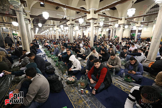 ضيوف مصر خلال الإفطار ضيوف مصر خلال الإفطار