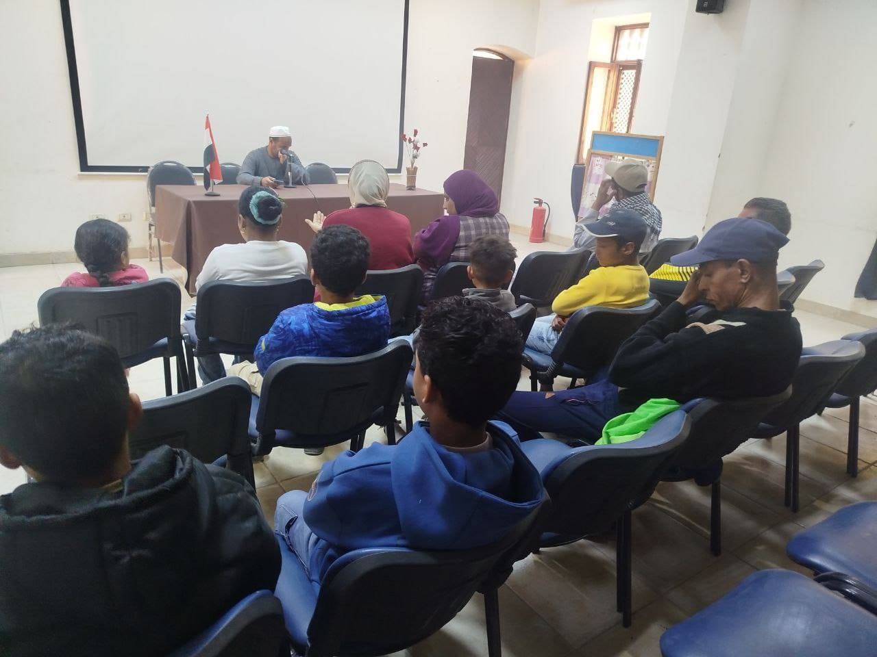 محاضرة بعنوان سيرة الإمام الأكبر أحمد الطيب وآخرى عن ذوي القدرات الخاصة