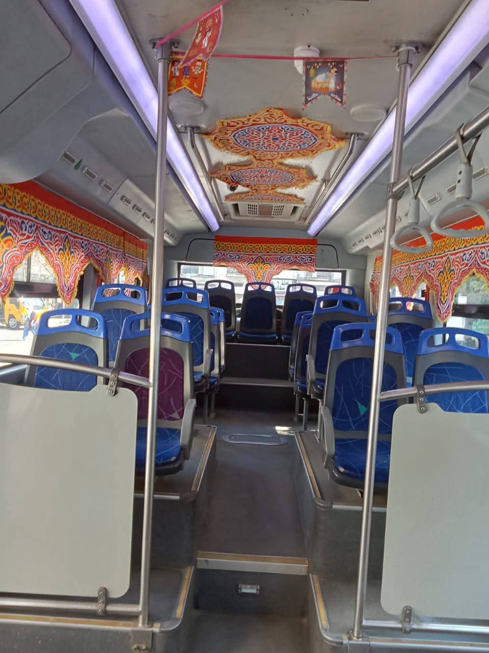 تزيين الاتوبيس