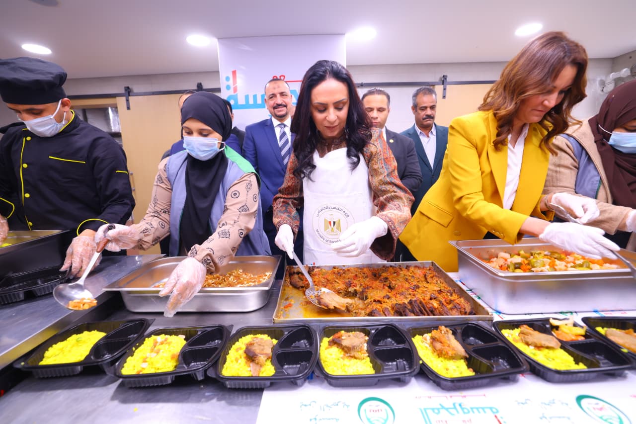 مشاركة الوزيرة