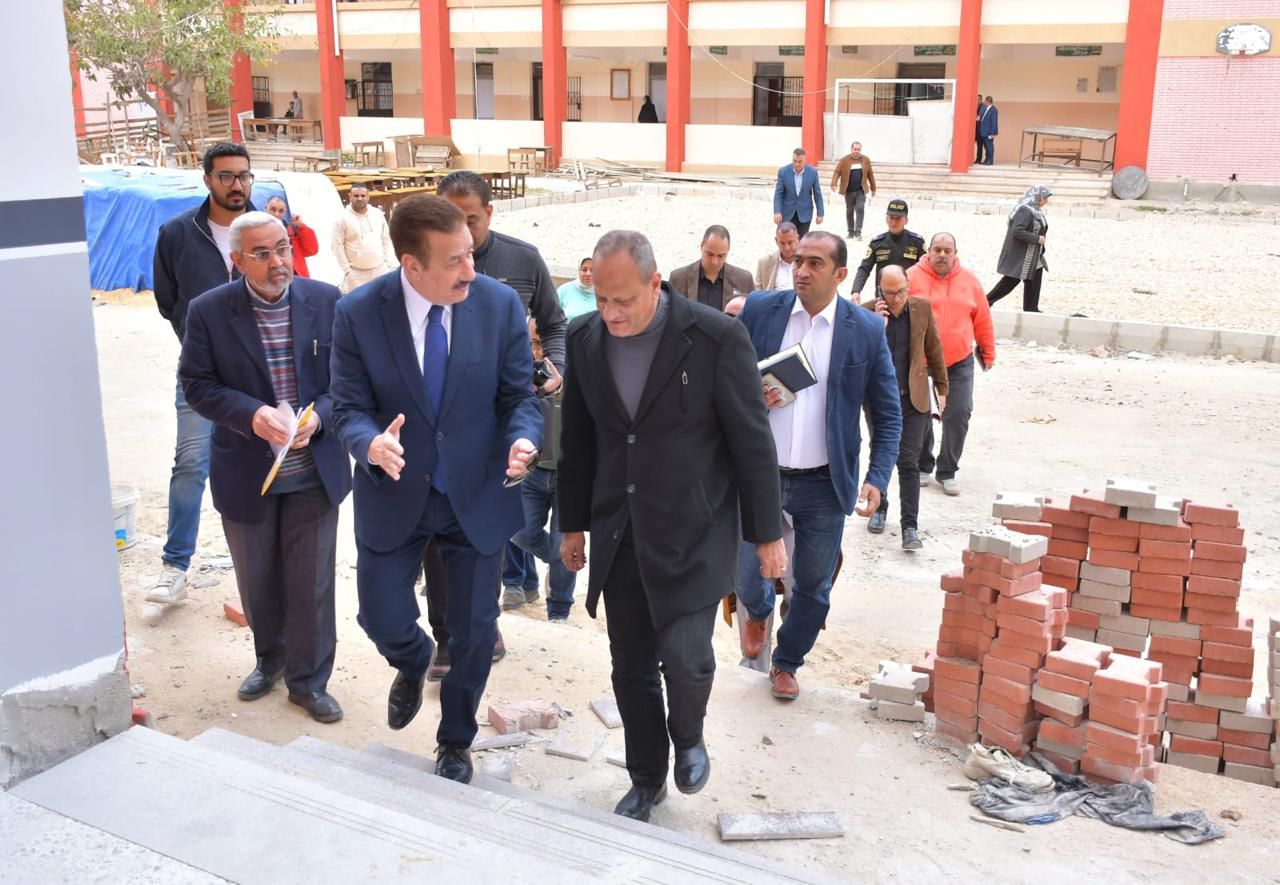 تطوير المدرسة