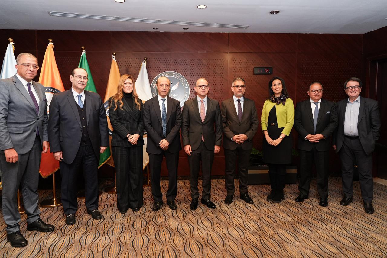 f1867f86-e7b4-403d-ae15-b088aab782c8