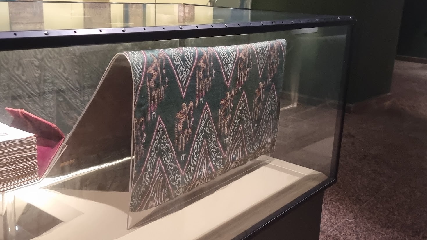 خيوط من نور خرجت من أخميم إلى بيت الله الحرام (2)