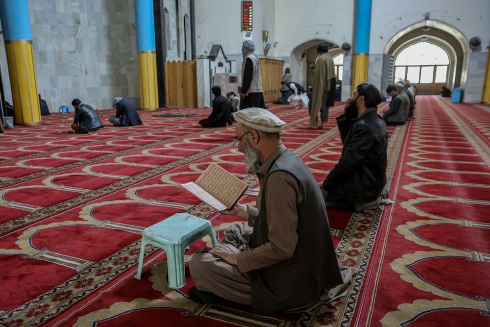 مسلمو أفغانستان يمارسون تقاليد رمضان (7)