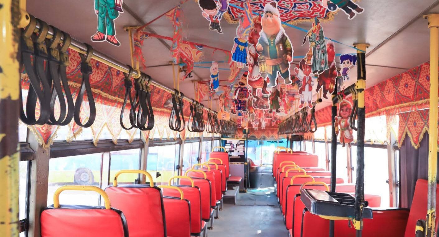 زينة رمضان فى الاتوبيس