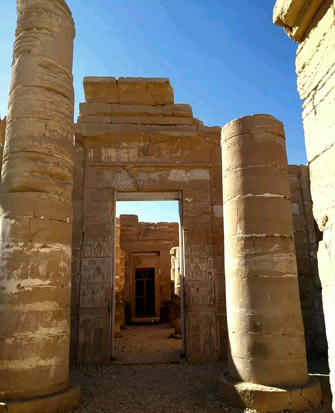 دير الحجر المعبد الاكثر اكتمالا بالوادى الجديد