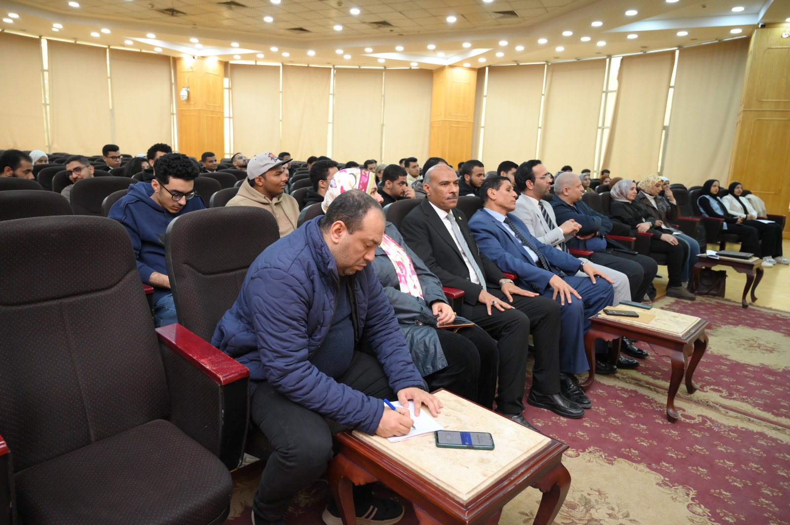 جانب من الأنشطة (2)