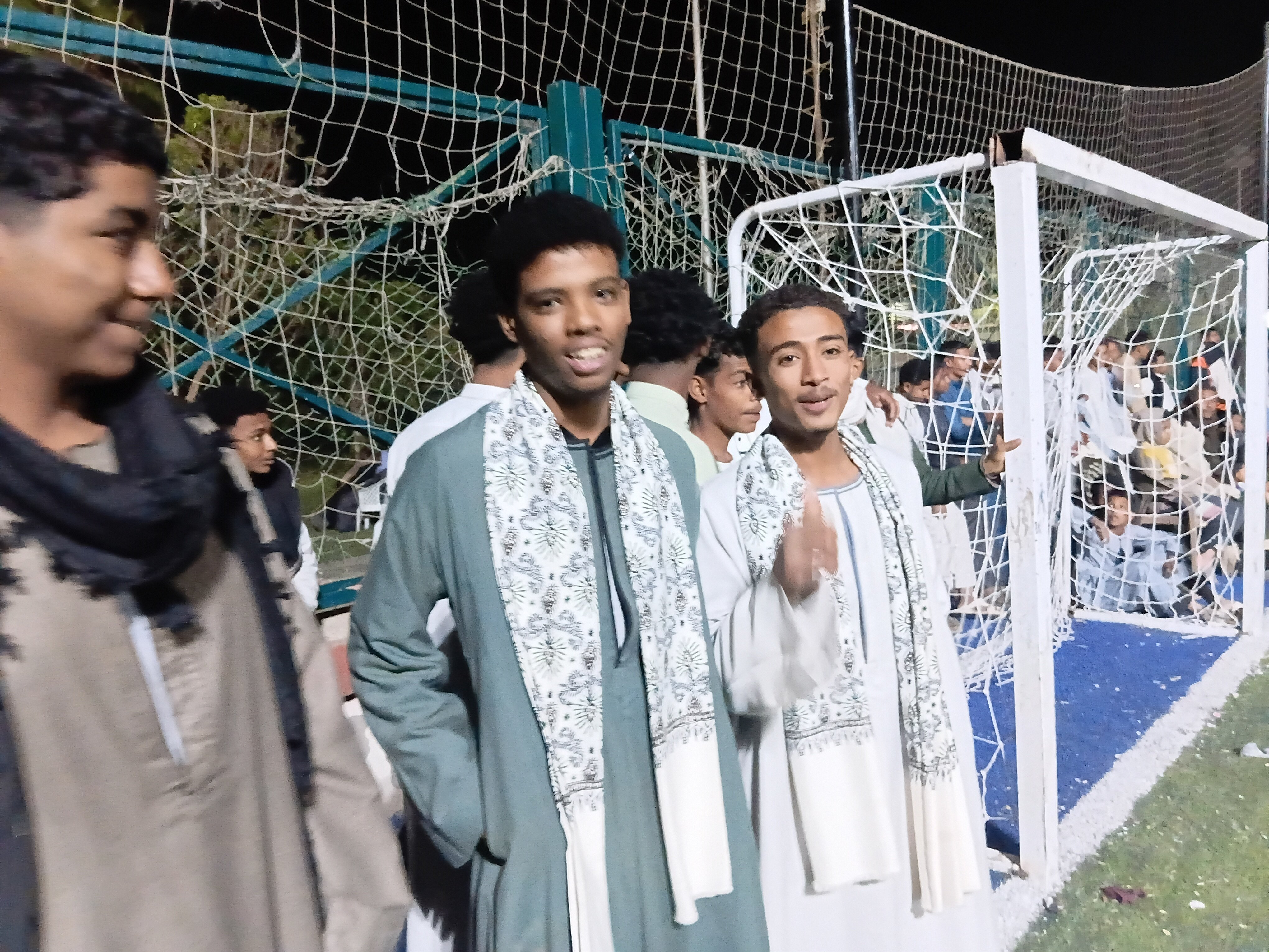 شباب يتابعون الدورة الرمضانية(0)